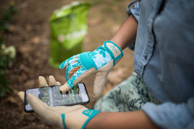 DIGZ gardening gloves with touchscreen-compatible fingertips for device use