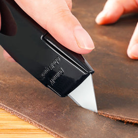 DIYSELF SK5 steel blade offers high hardness and wear resistance