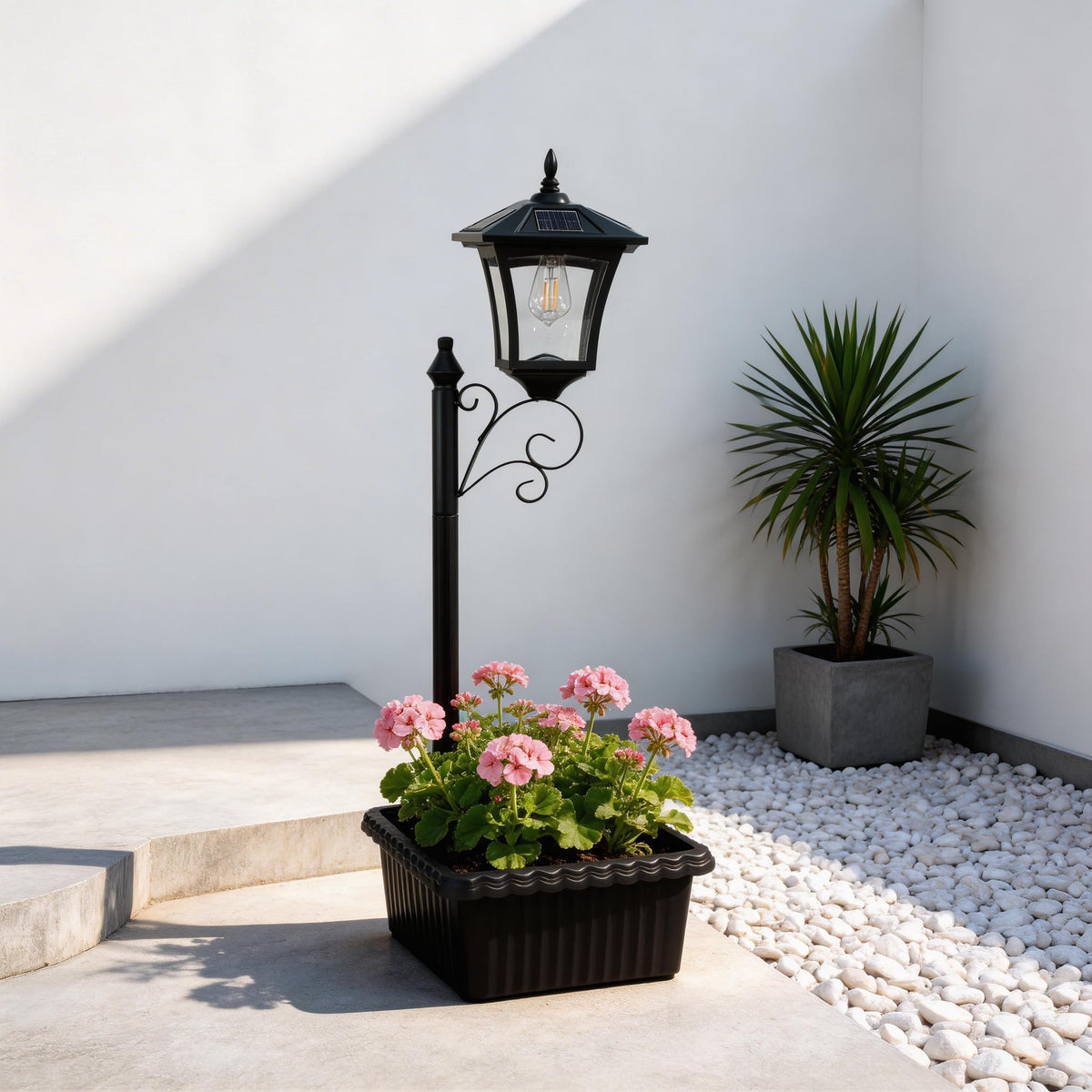 DJGIFI solar floor lamp post with planter for garden ambiance and stability.