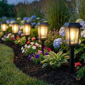 DOESLAG garden-border lights define edges with soft, even illumination.