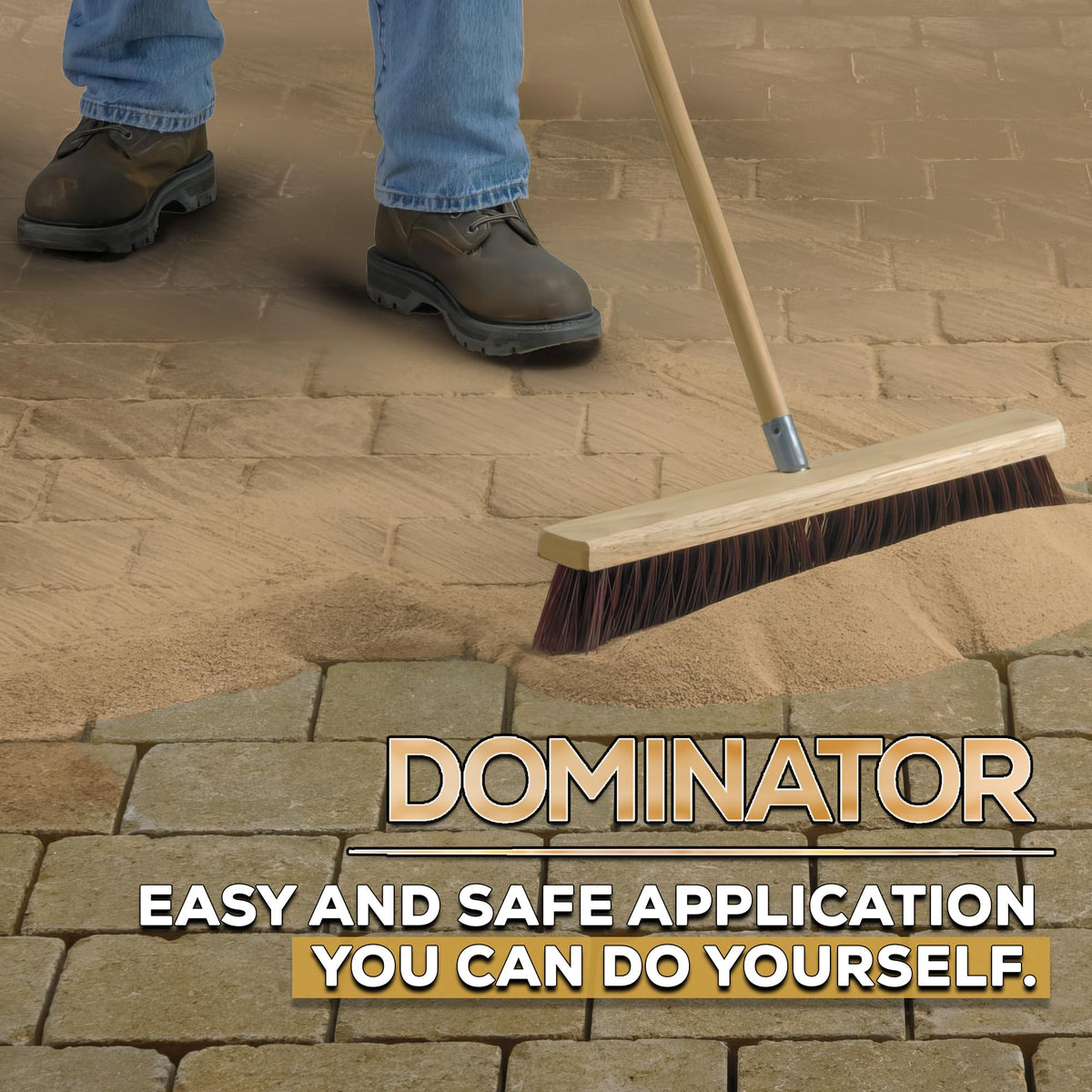 Pouring DOMINATOR camel brown sand illustrates quick joint filling action.