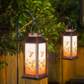 Doogarden hummingbird lantern makes a thoughtful gift for garden lovers.
