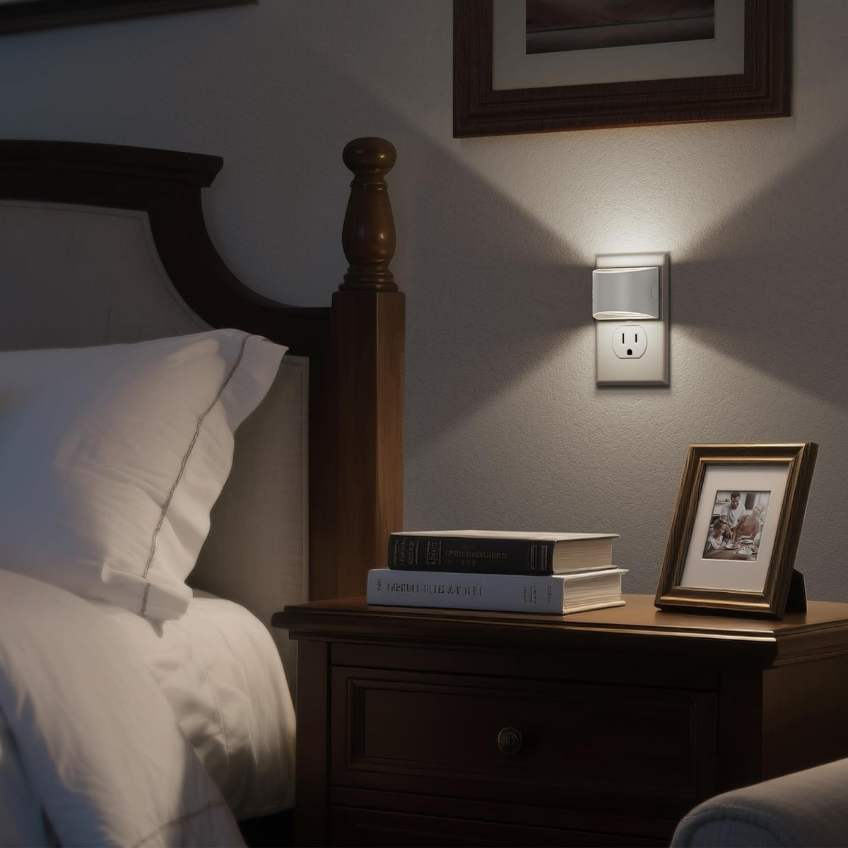 DORESshop LED night light demonstrates brightness levels of 30, 60, and 100 lm.