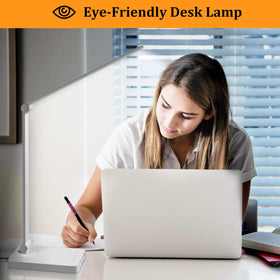 Dott Arts lamp 230° arm and 90° base axis for flexible positioning.