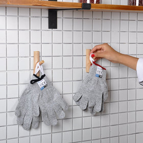 Dowellife cut resistant gloves feature a hanging ring for storage