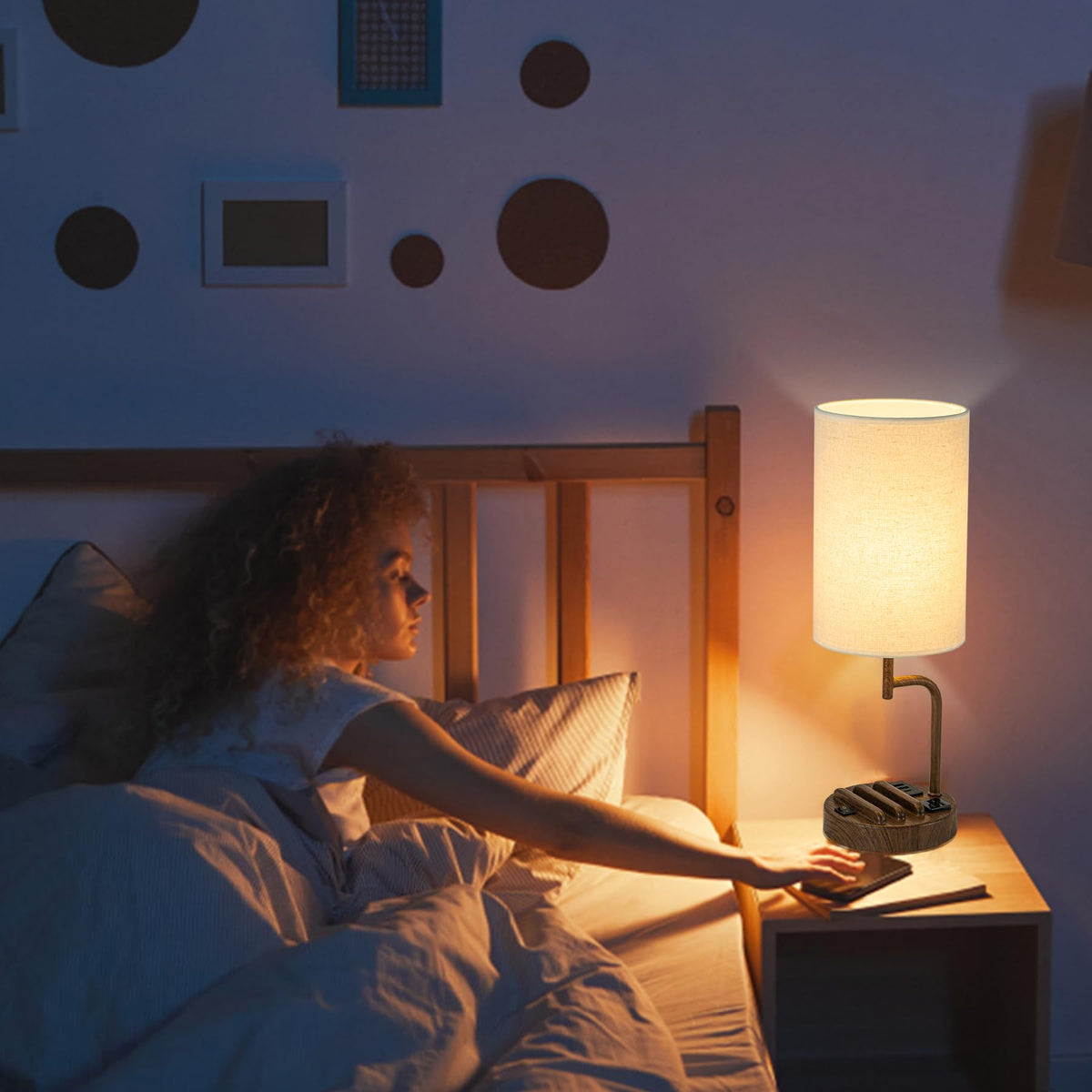 Dreamholder lamp with tidy cord management and easy setup.
