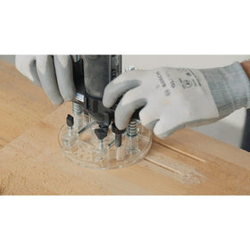 Dremel 335-01 clear base provides visibility during routing