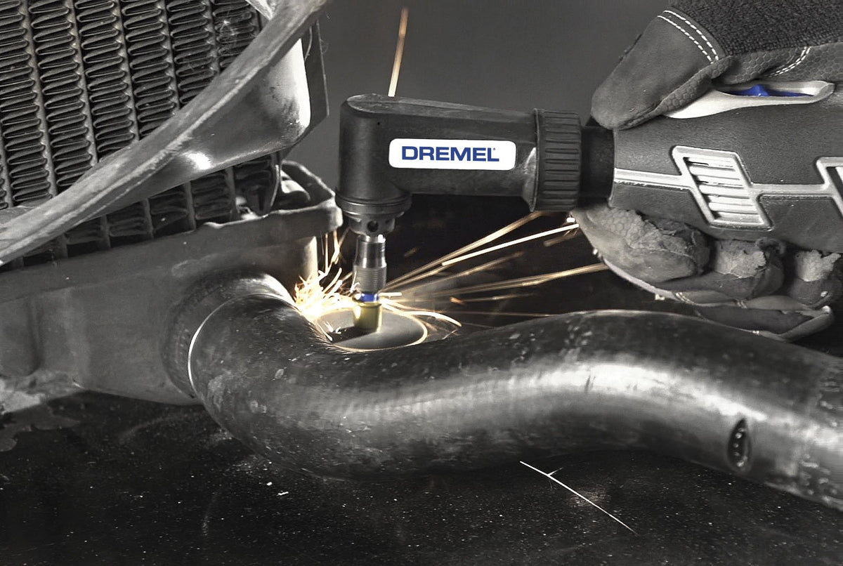 Quick-connect system enables fast, tool-free attachment.