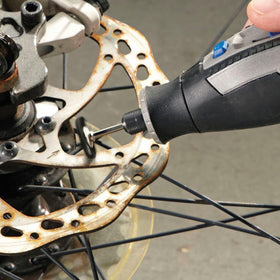 Dremel 726-01 felt polishing wheel 414 delivers smooth finishes