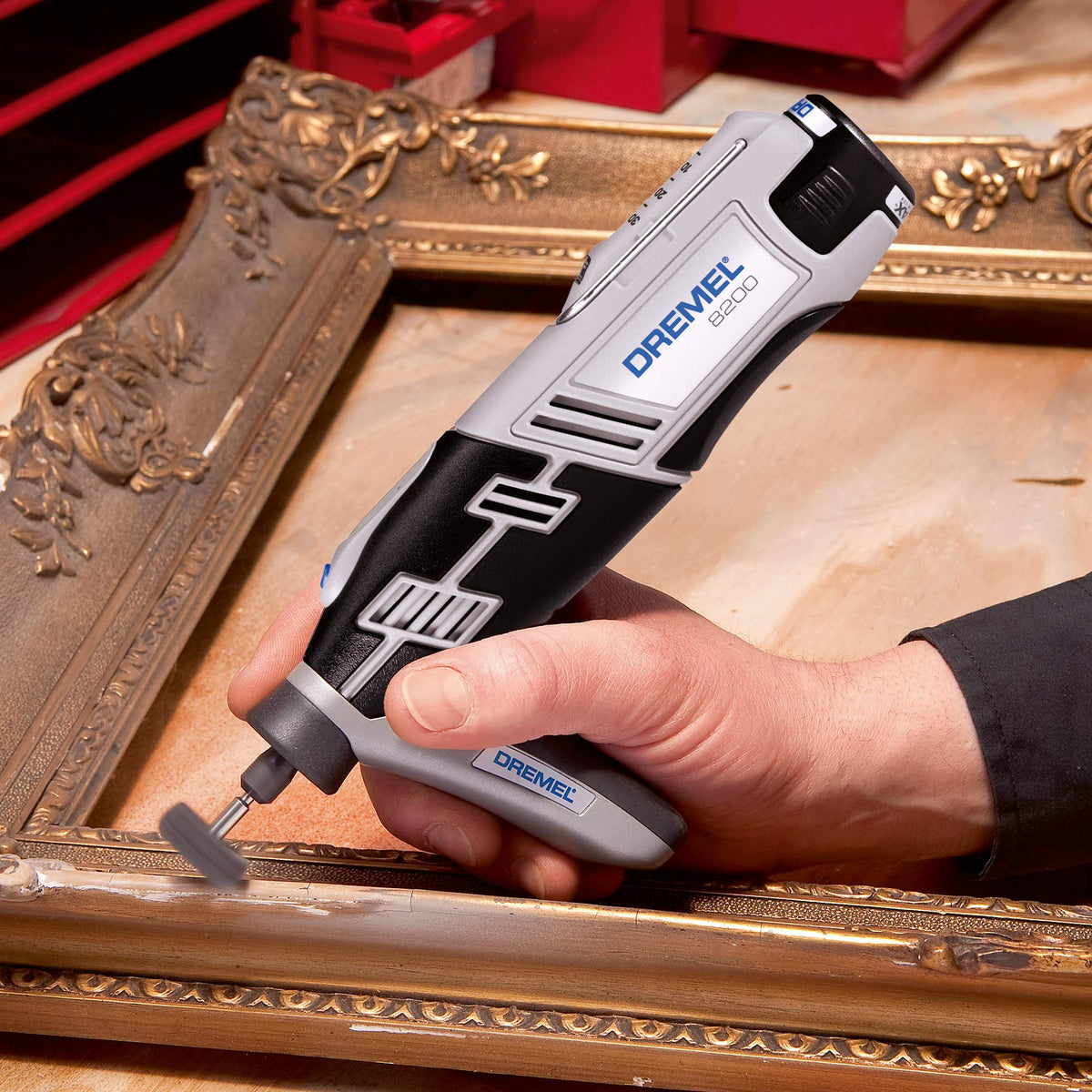 Dremel A577 Detailer’s Grip palm weight transfer improves control during detail work.
