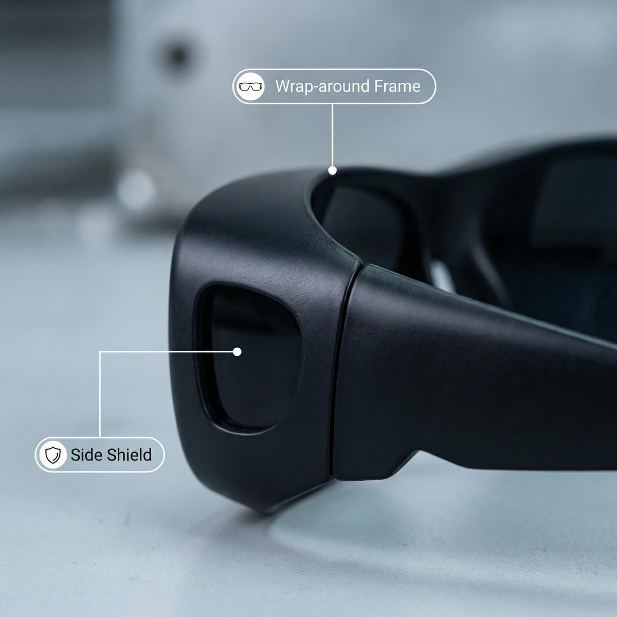 Dubofu anti-slip fit stays in place during demanding welding tasks.
