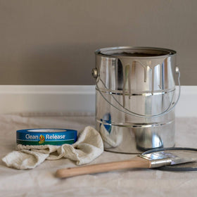 Medium adhesion Duck tape for quick-stick and easy removal