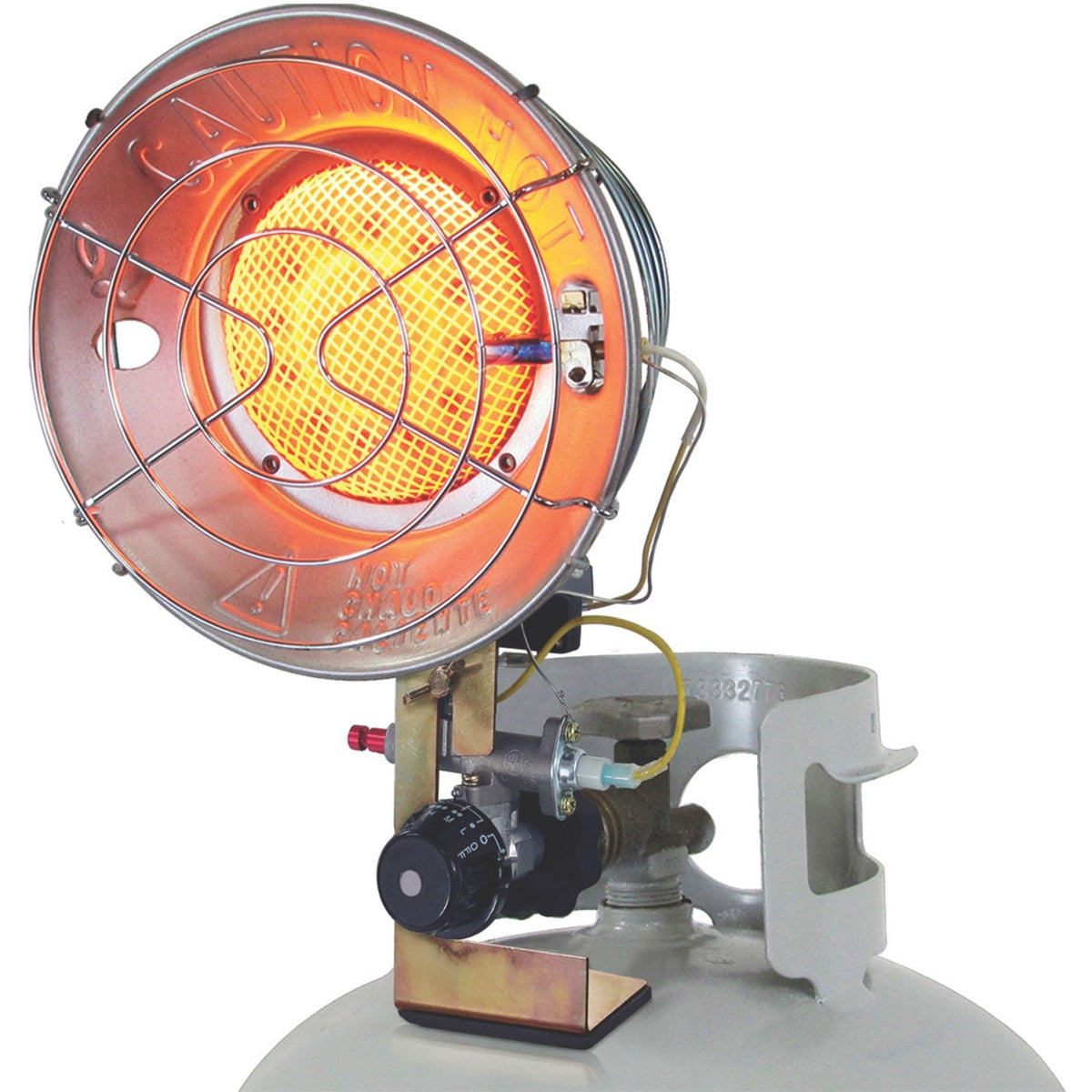 Dura Heat TT-15CSA tank top heater assembly setup for outdoor use.