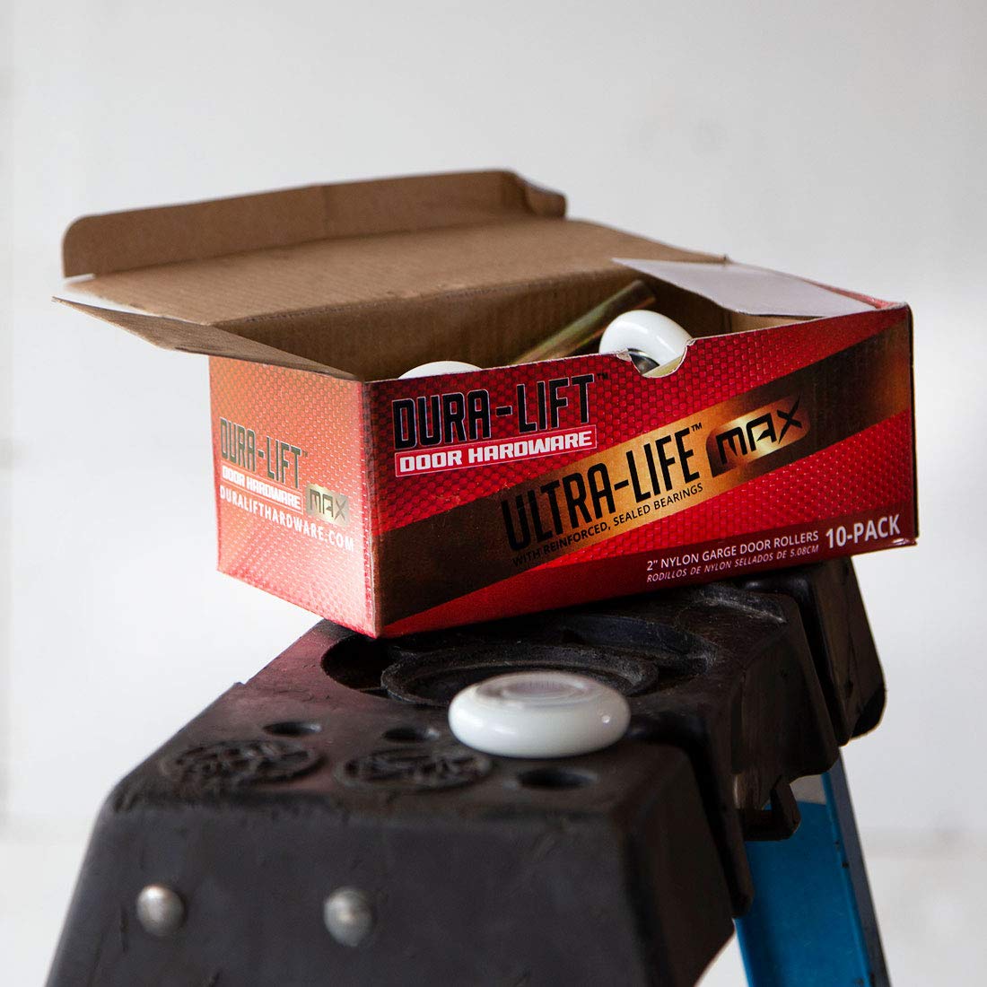 DURA-LIFT Ultra-Life Max 4in stem attachment for easy installation.