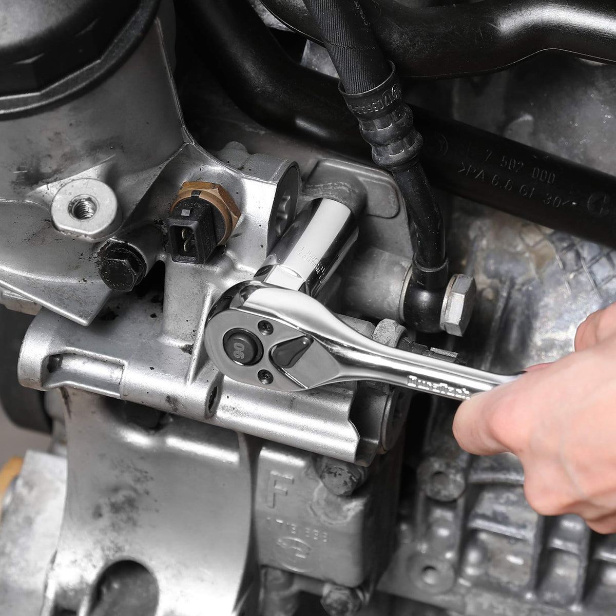 DURATECH shallow metric sockets fit metric fasteners reliably