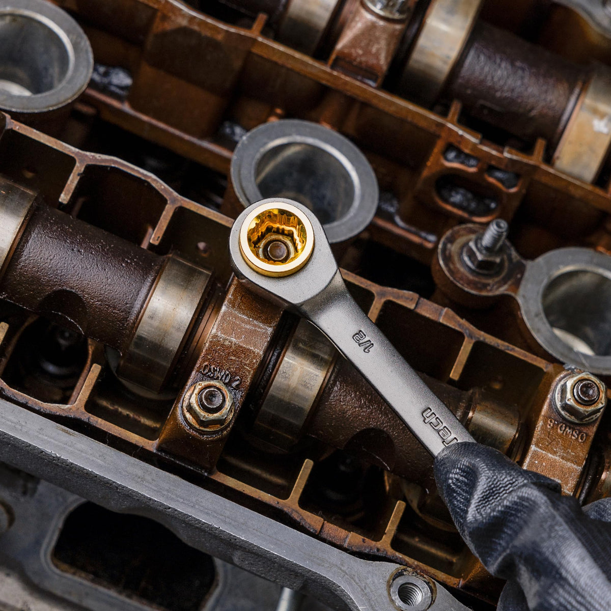 DURATECH rolling pouch keeps two wrench sizes organized on site.