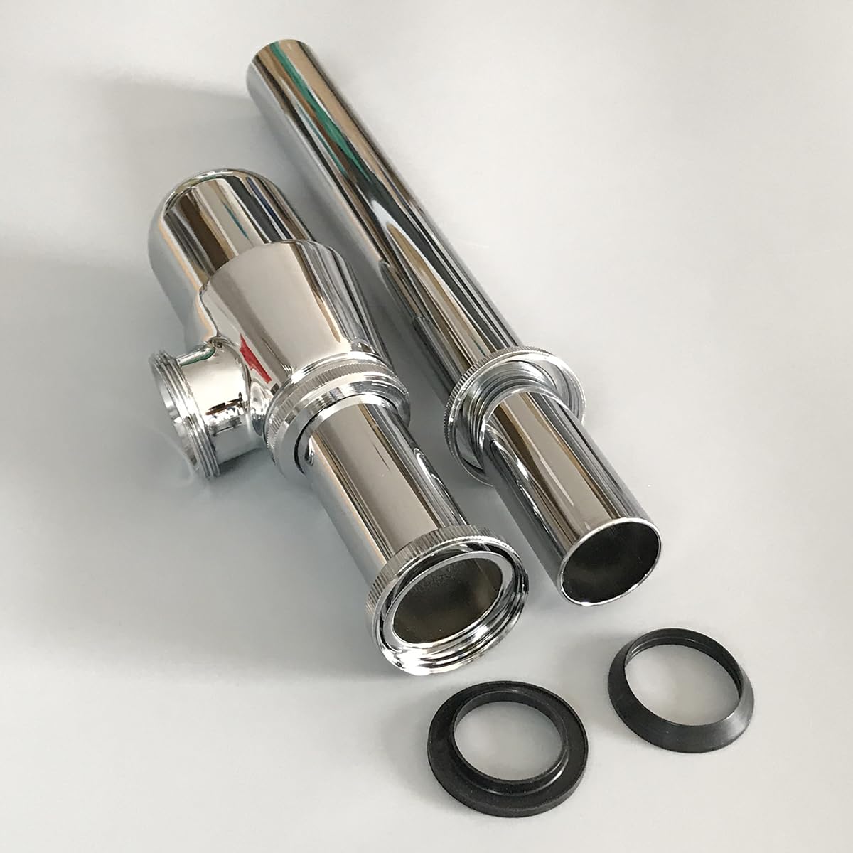 EcoArtheating chrome finish provides lasting shine and wear resistance.