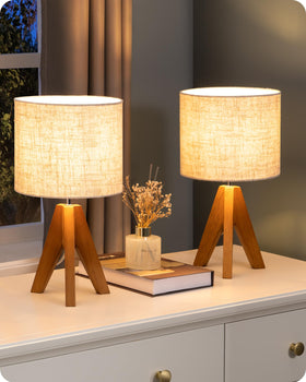 EDISHINE small table lamp with wooden tripod adds stylish bedside lighting