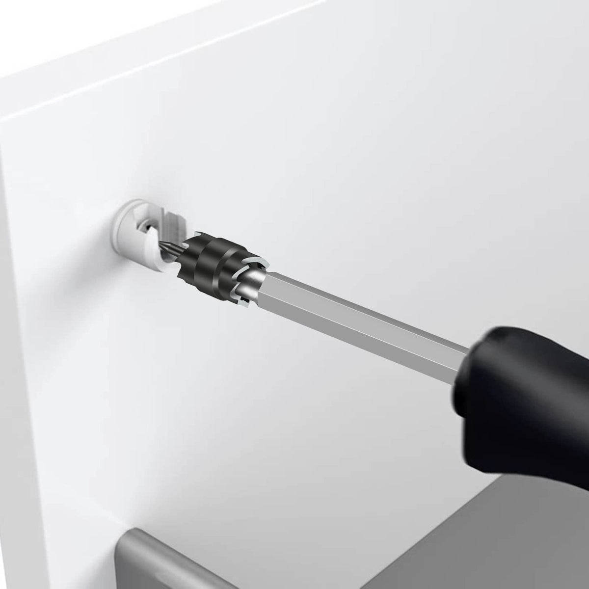 EEEKit tool kit is ideal for automotive bodywork and panel separation.