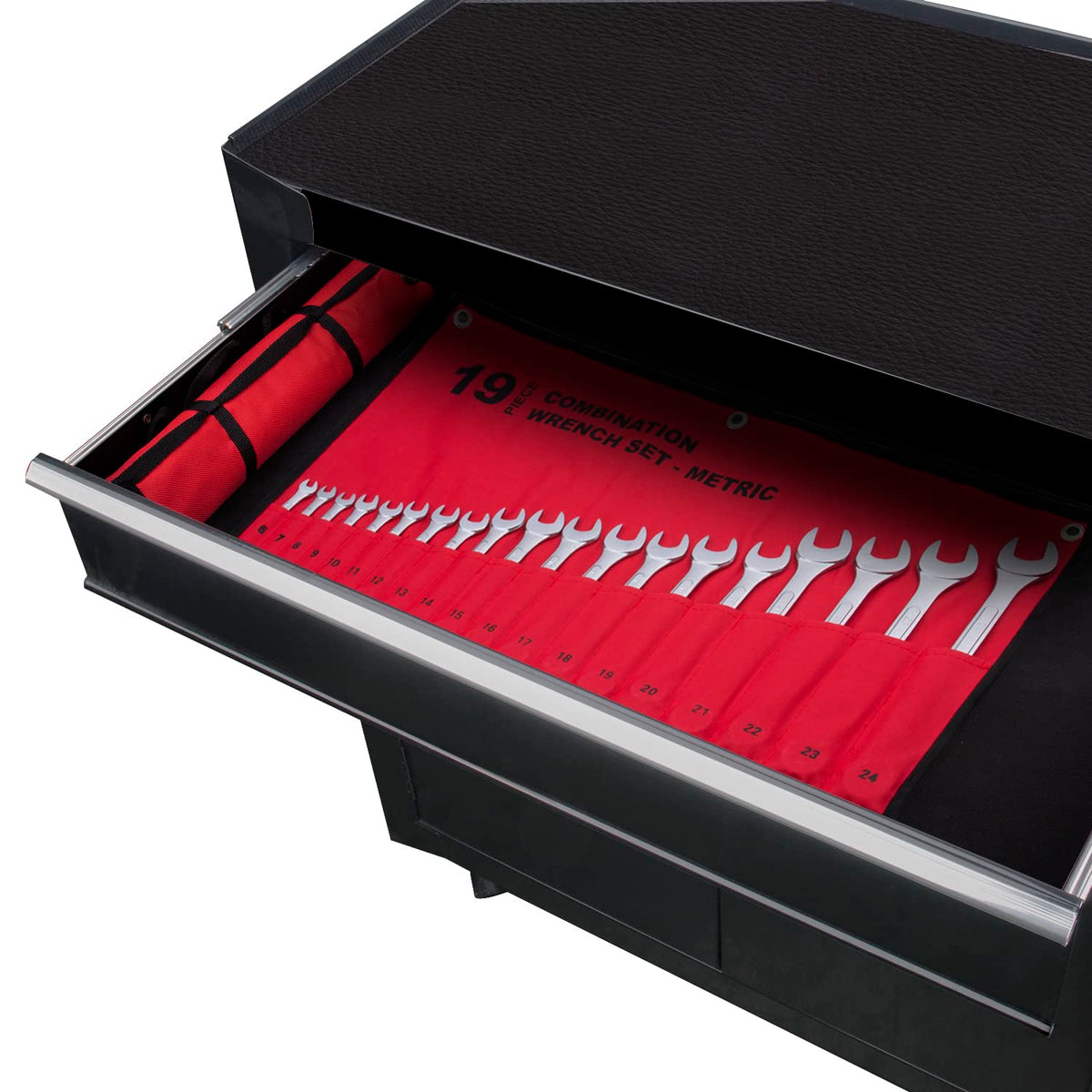 EFFICERE metric wrench set display showing clearly stamped sizes for quick selection.