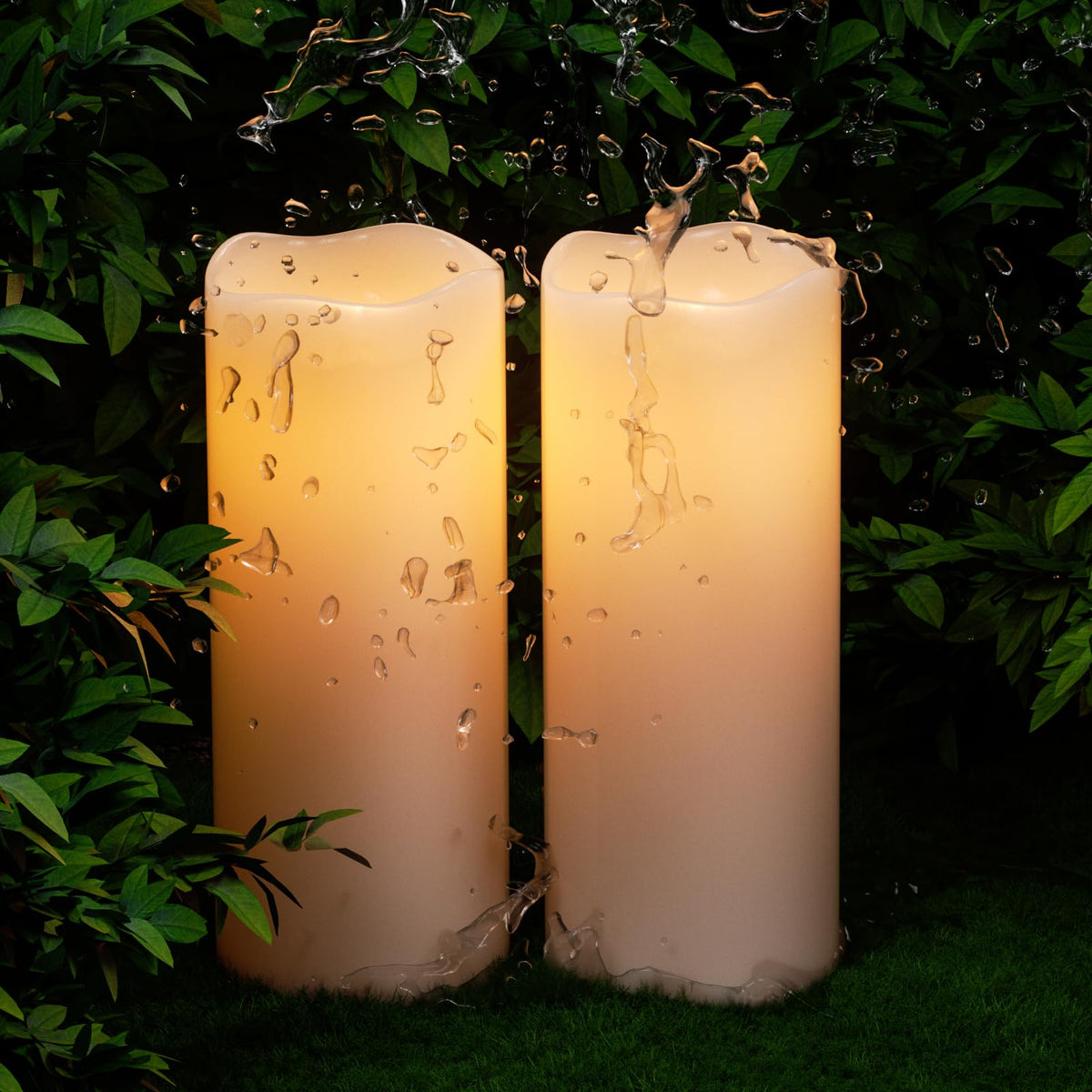 Eldnacele cream plastic candle with wax-look glow adds realism