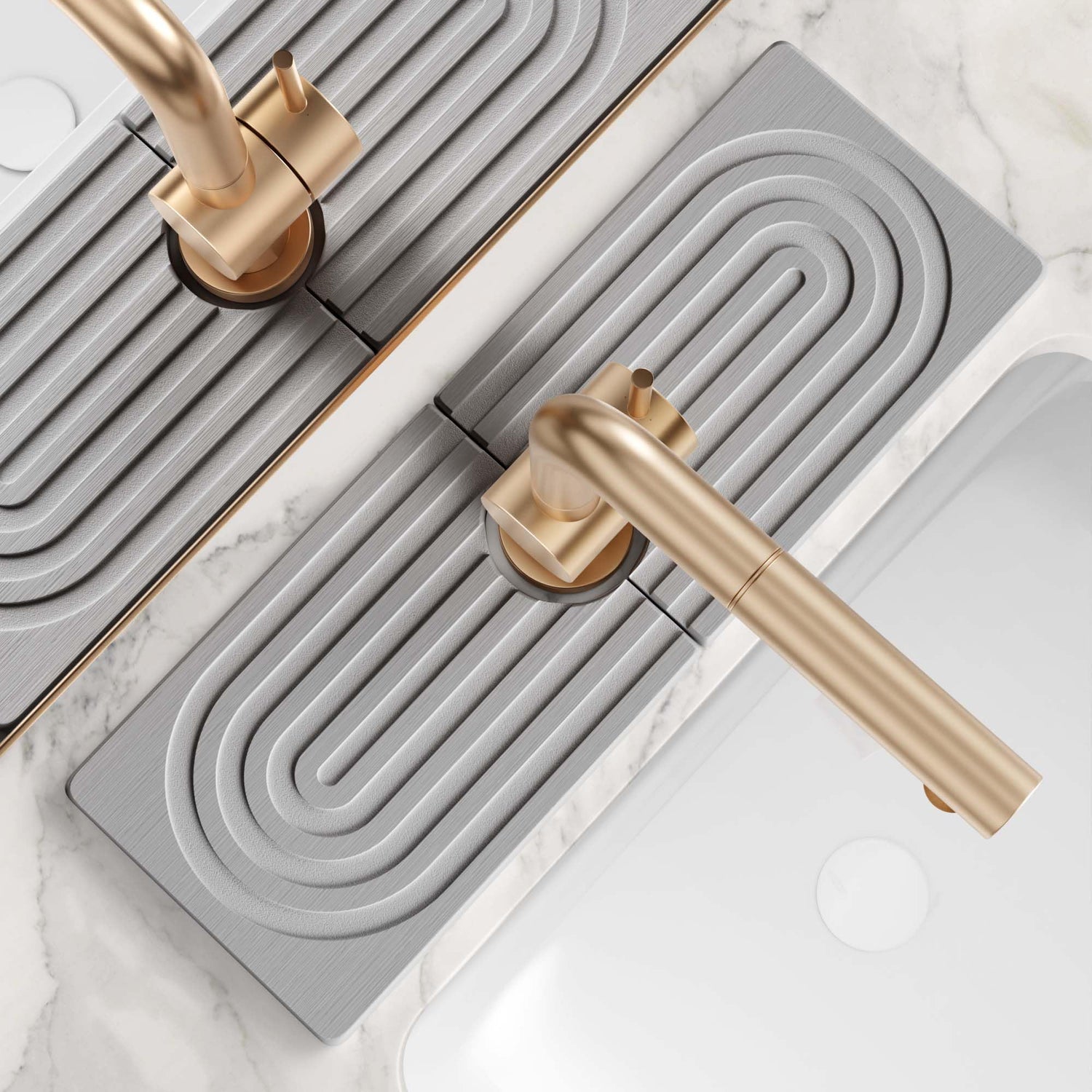 The eormoe faucet mat for kitchen sinks keeps splashes dry with fast absorption.