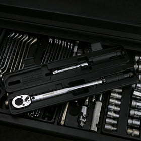 EPAuto includes 5-inch extension bar for reach in tight spots.