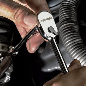 EPAuto SAE and metric sockets provide versatile coverage.