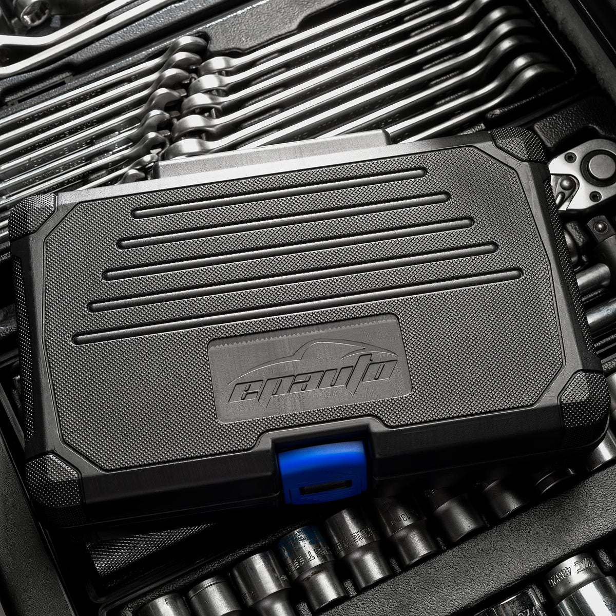 EPAuto sturdy plastic storage case keeps tools organized and portable.
