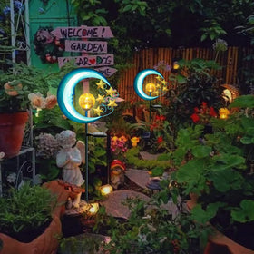 EPROSMIN Easy-install solar pathway light requires no tools.