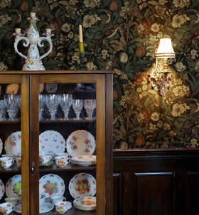 Erfoni floral wallpaper brings nature-inspired color to any flat surface.