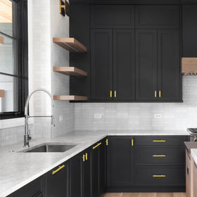 Estmoon easy installation with included screws for quick cabinet upgrades.