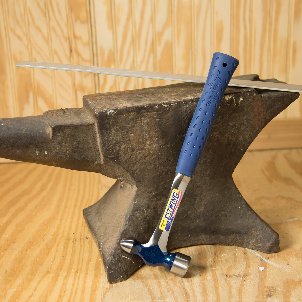 Ideal for auto body workflows, this hammer helps riveting, peening, and metal shaping.