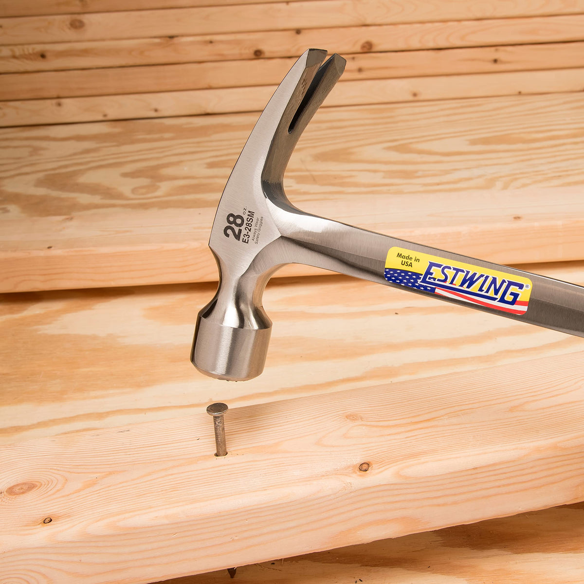 Estwing framing hammer polished finish and professional build