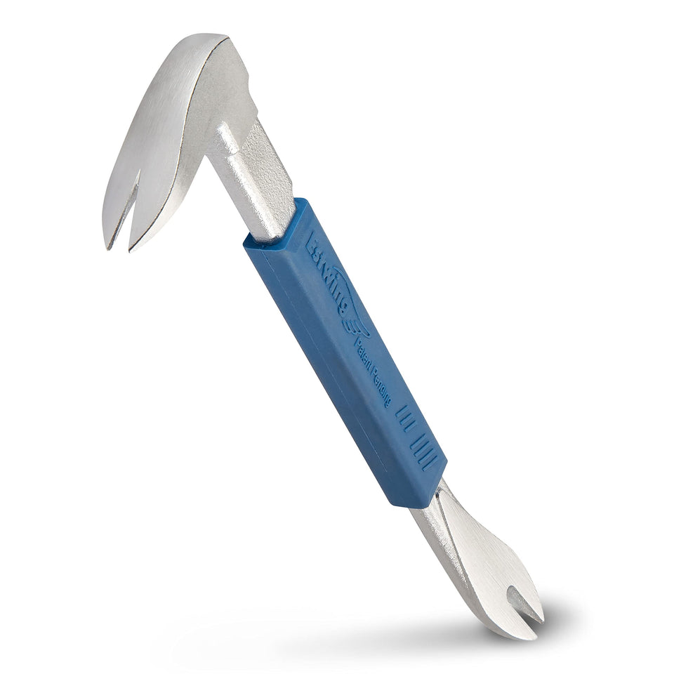 Estwing Pro Claw nail puller with 15-inch lever design for powerful nail removal.