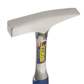 Estwing Tinner's Hammer head detail highlights smooth face for clean, accurate strikes.