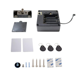Battery status and external power option for ETEKJOY RFID lock, supporting long-term operation.
