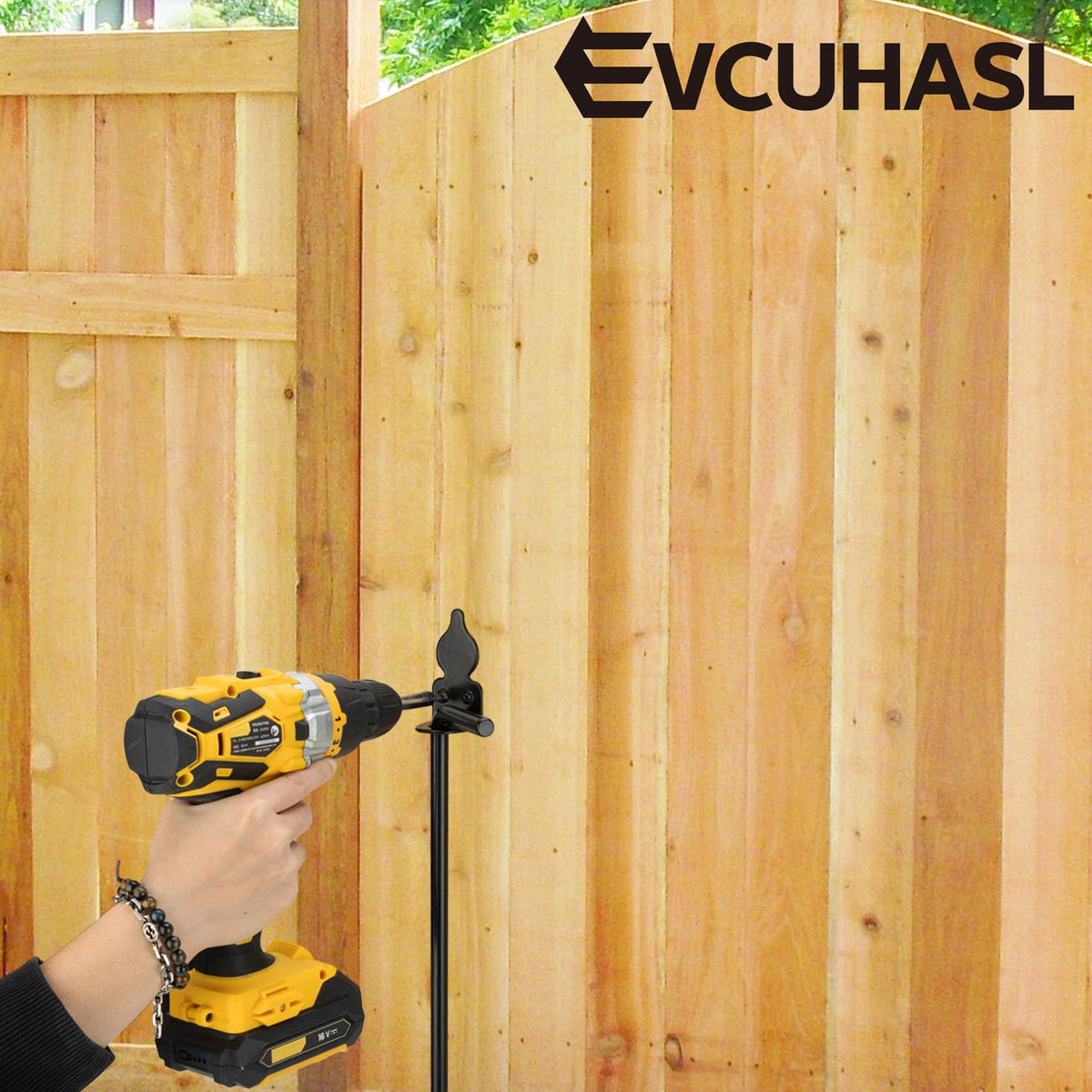 EVCUHASL guider brackets provide stable alignment during installation.