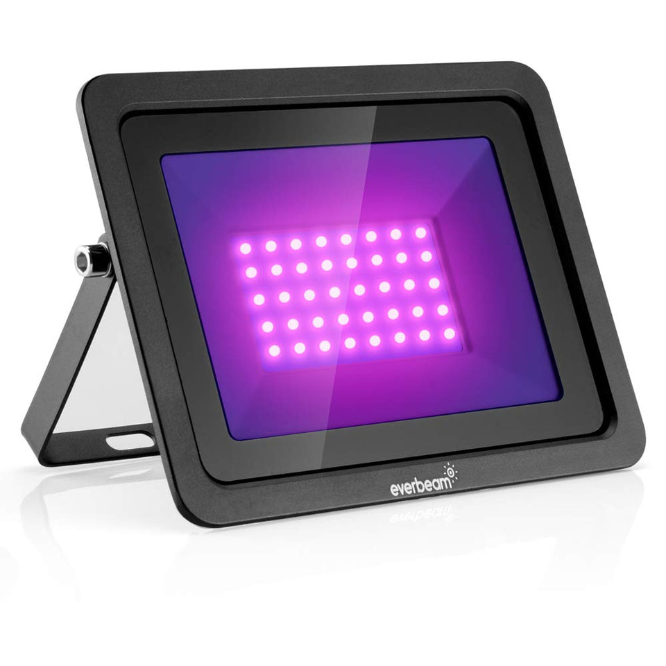 Everbeam 365nm-50W UV LED black light covers a wide area for parties