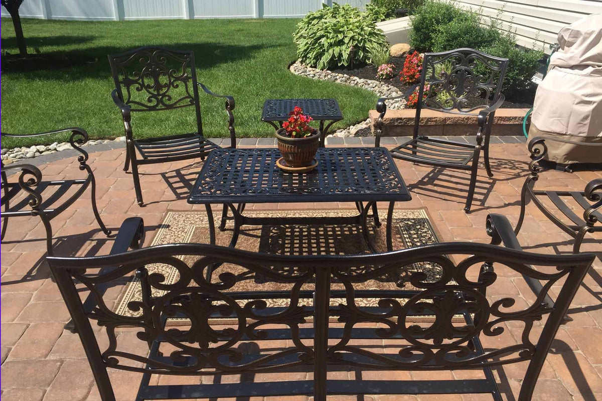 Protected porous metals with Everbrite to seal raw steel and prevent staining