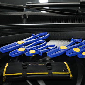 Evertools Oxford tool bag keeps clamps organized on the go