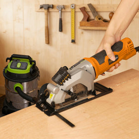 Extbtfor kit includes blades for wood, soft metal and plastic