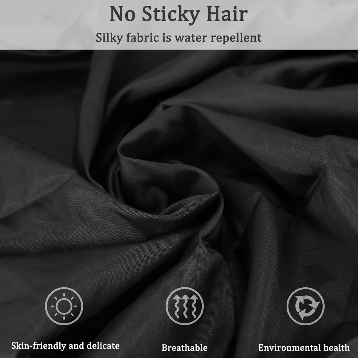 Exttlliy smock pocket detail demonstrating convenient tool storage during work