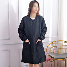 Exttlliy smock water-repellent feature protecting clothing from spills