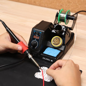 EZTOOLS 926LED V1 lead-free solder wire for clean joints and safer soldering.