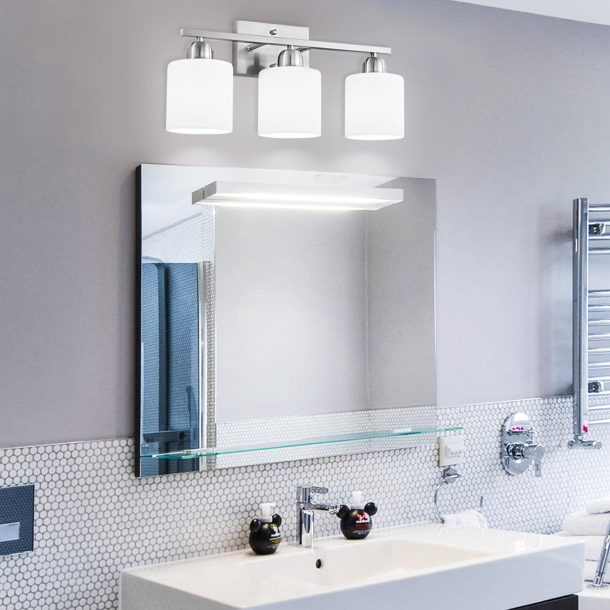 FAISHILAN soft ambient glow suitable for mirrors, dressers, and entryways.