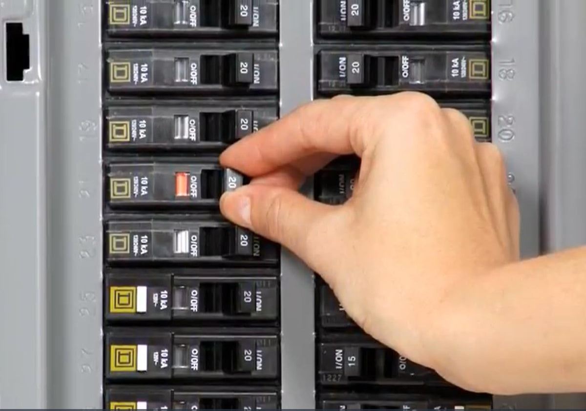 FalconSupply QO250 compatibility with Square D QO panels for secure fit.
