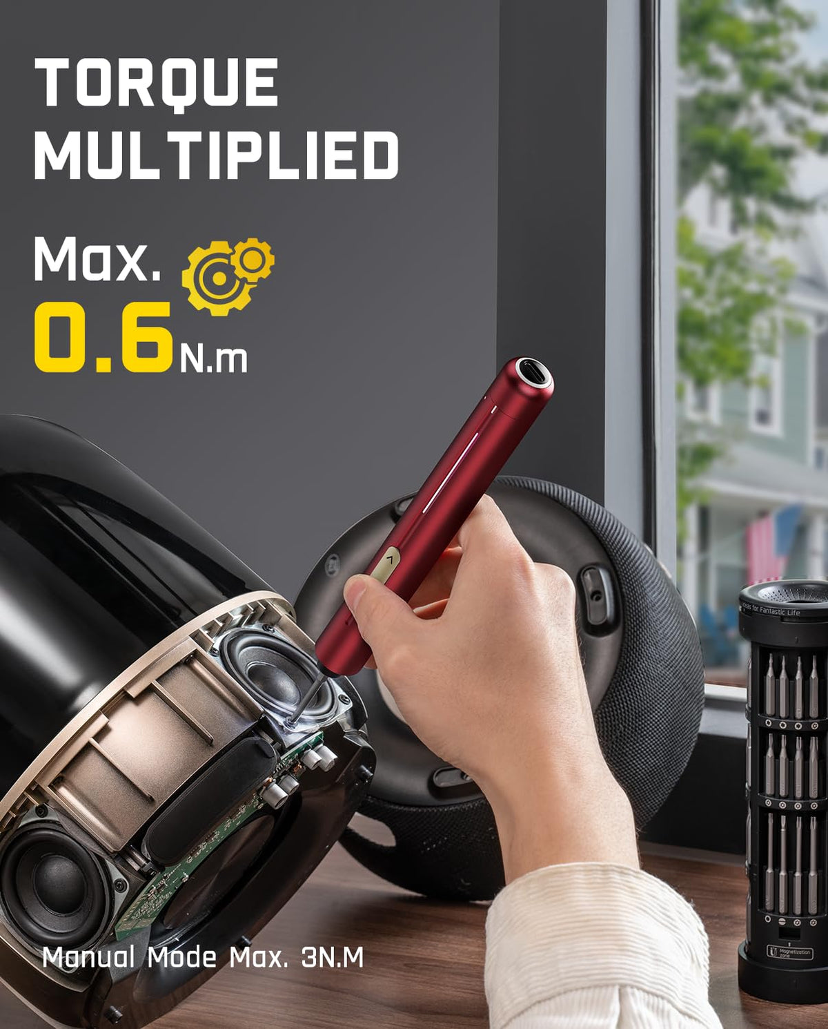 Fanttik E2 Ultra magnetic storage bin keeps bits secure during work.