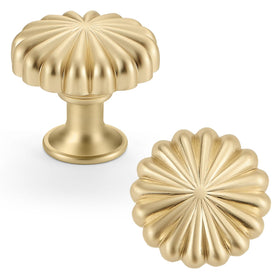 FAPUAL gold cabinet knob close-up showing floral design for vintage charm and durability.