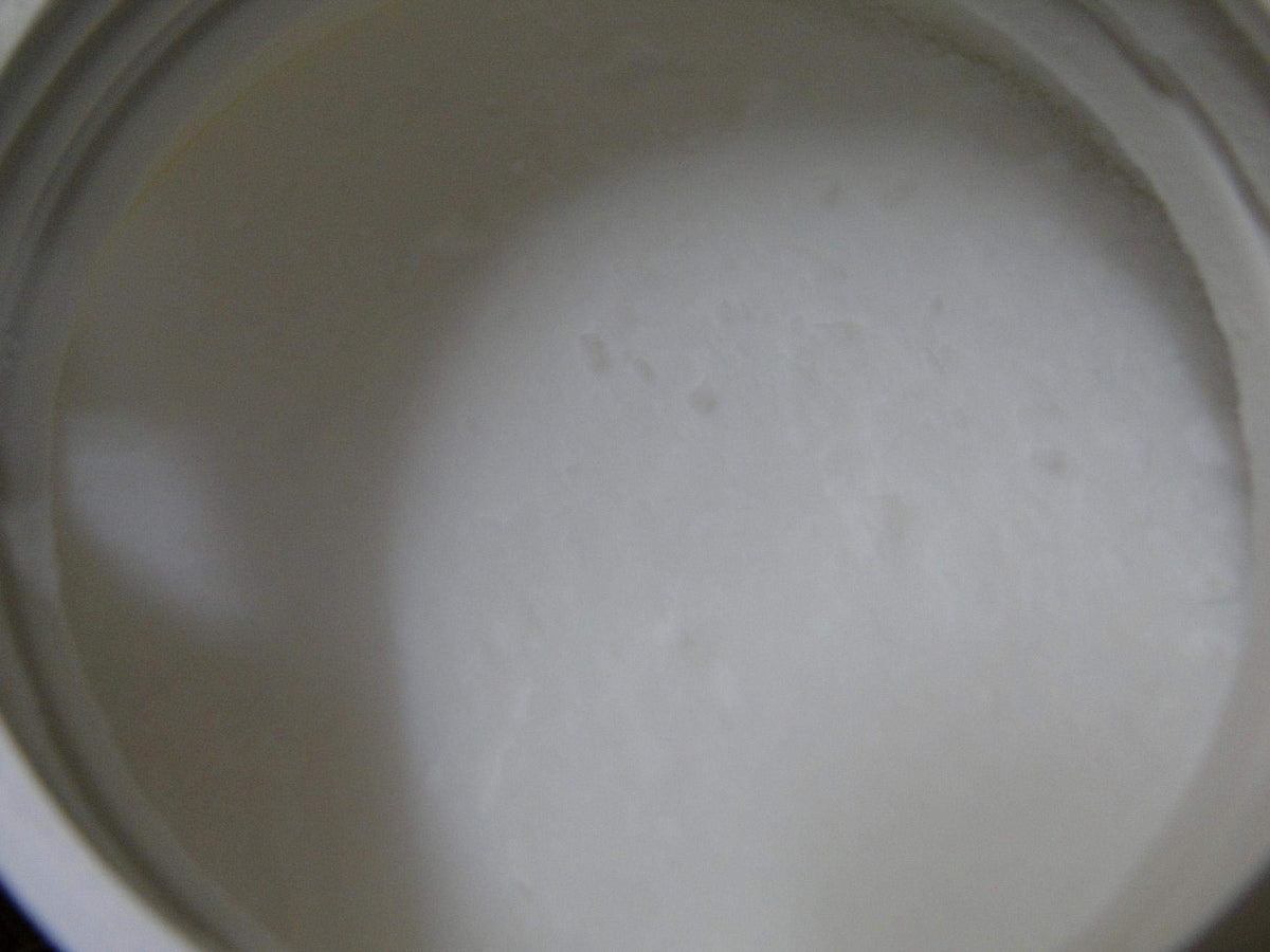 Fasco Epoxies Cabosil fumed silica strengthens gel coats and paints for durability